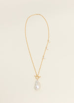 Iris Pearl Necklace