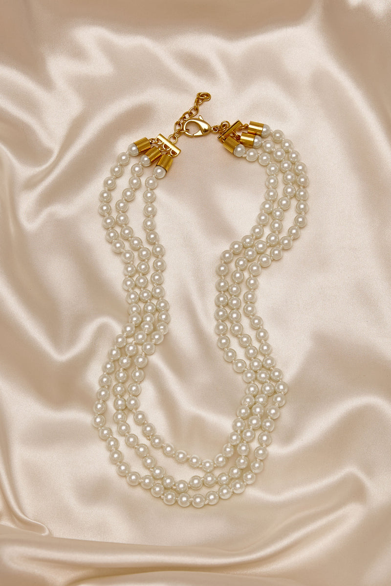 Chiara Pearl Necklace