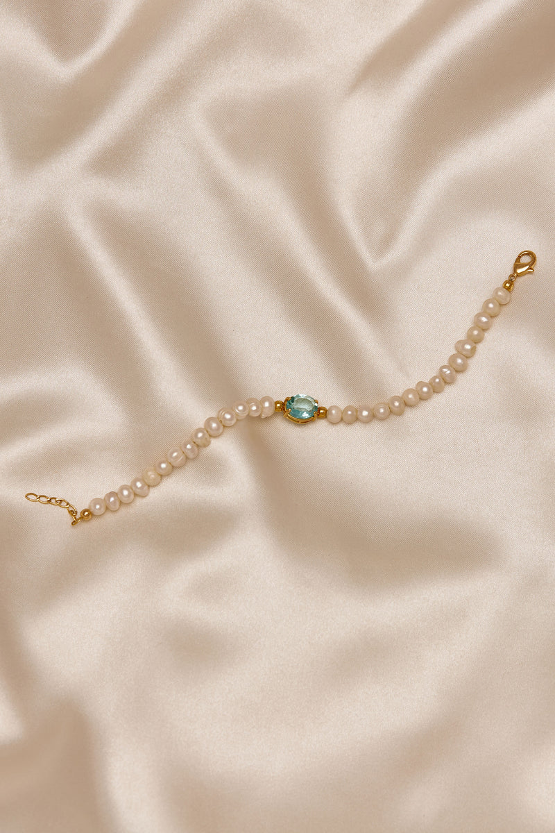 Constance Pearl Bracelet