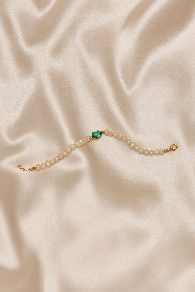 Constance Pearl Bracelet