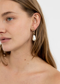 Baroque Pearl Drop Earrings