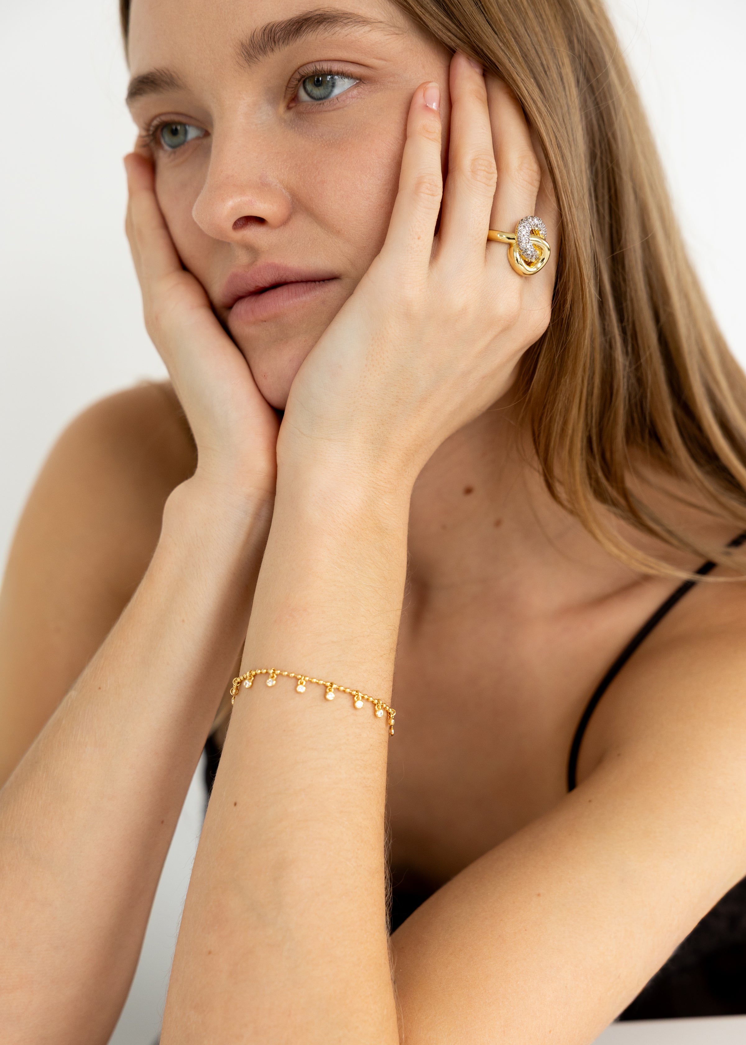 Dainty Dangle Bracelet