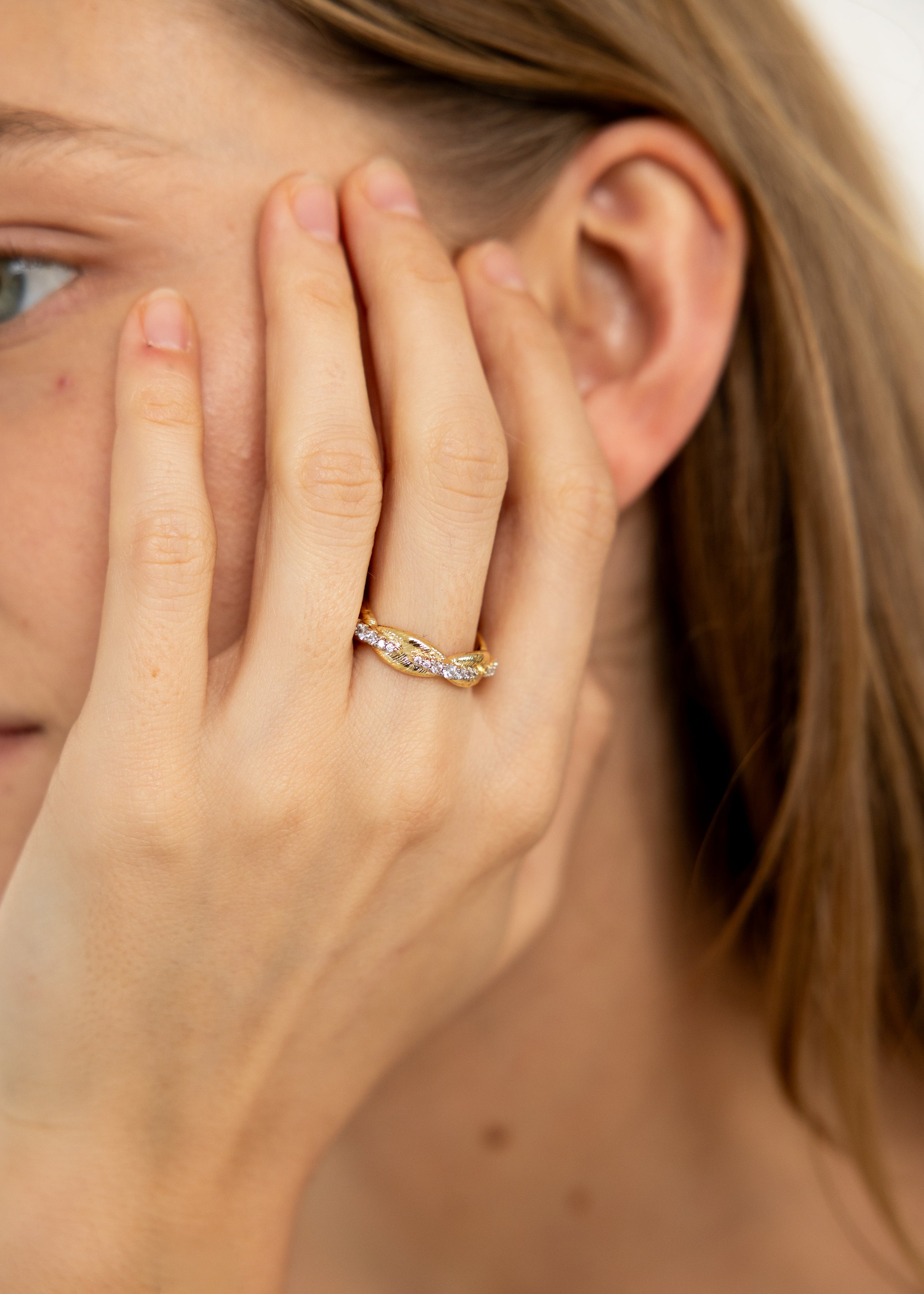 Gilded Feather Twist Ring