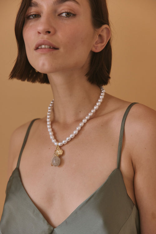 Vienna Pearl Necklace