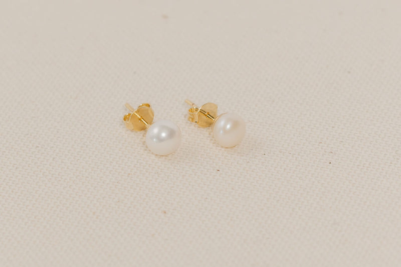 Dainty Pearl Earrings